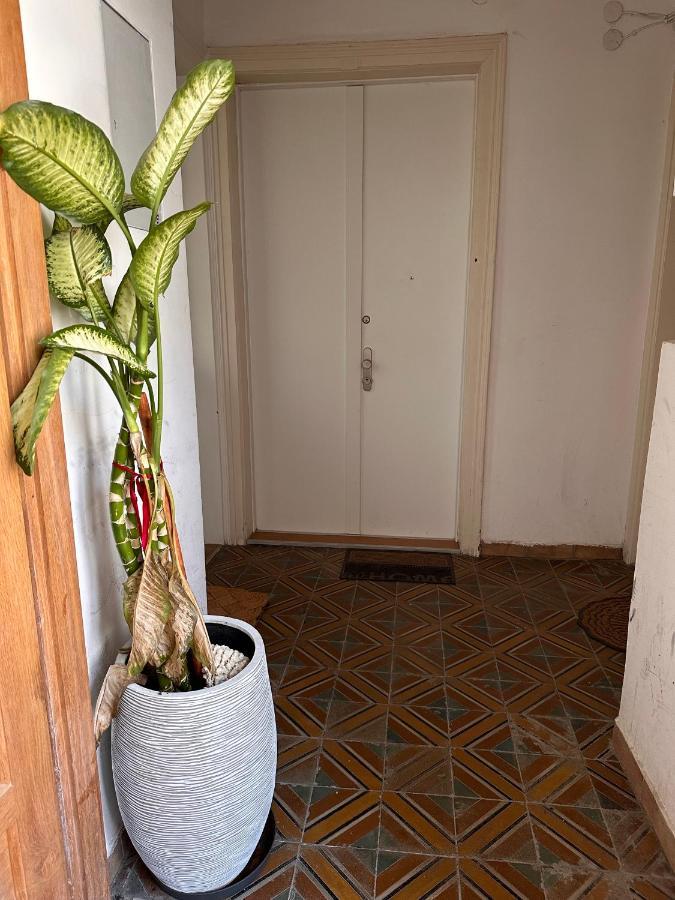 Cozy Apartment Elterleinplatz - Quiet & Close To Center Вена Экстерьер фото